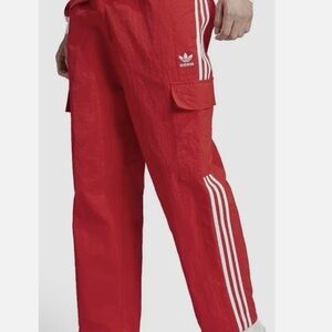 adidas Adicolor Classics 3-Stripes Cargo Pants